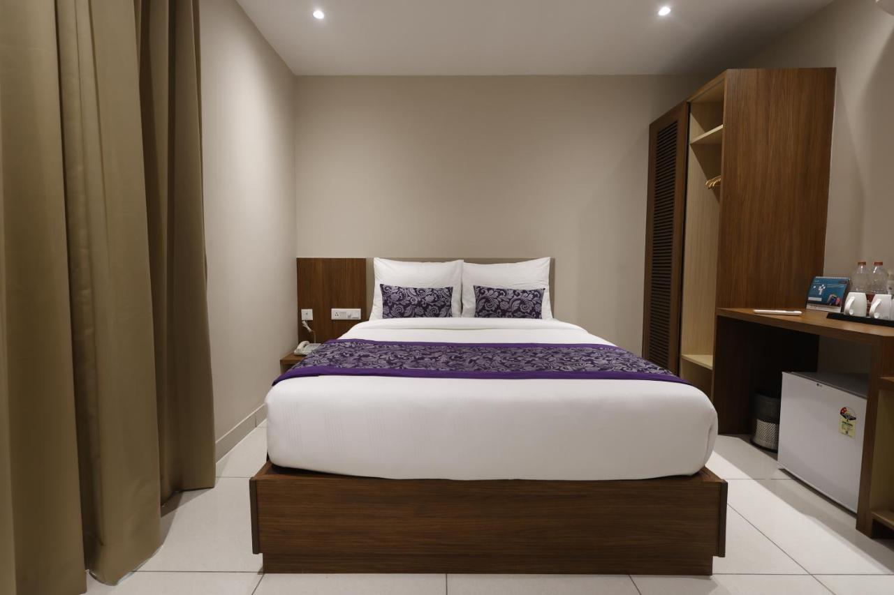 Pride Biznotel Canopus, Digha Digha  Ngoại thất bức ảnh