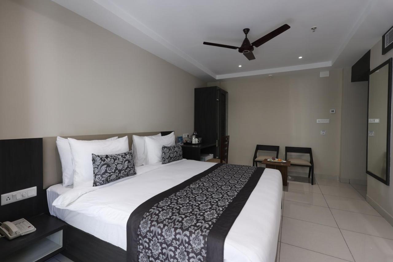 Pride Biznotel Canopus, Digha Digha  Ngoại thất bức ảnh