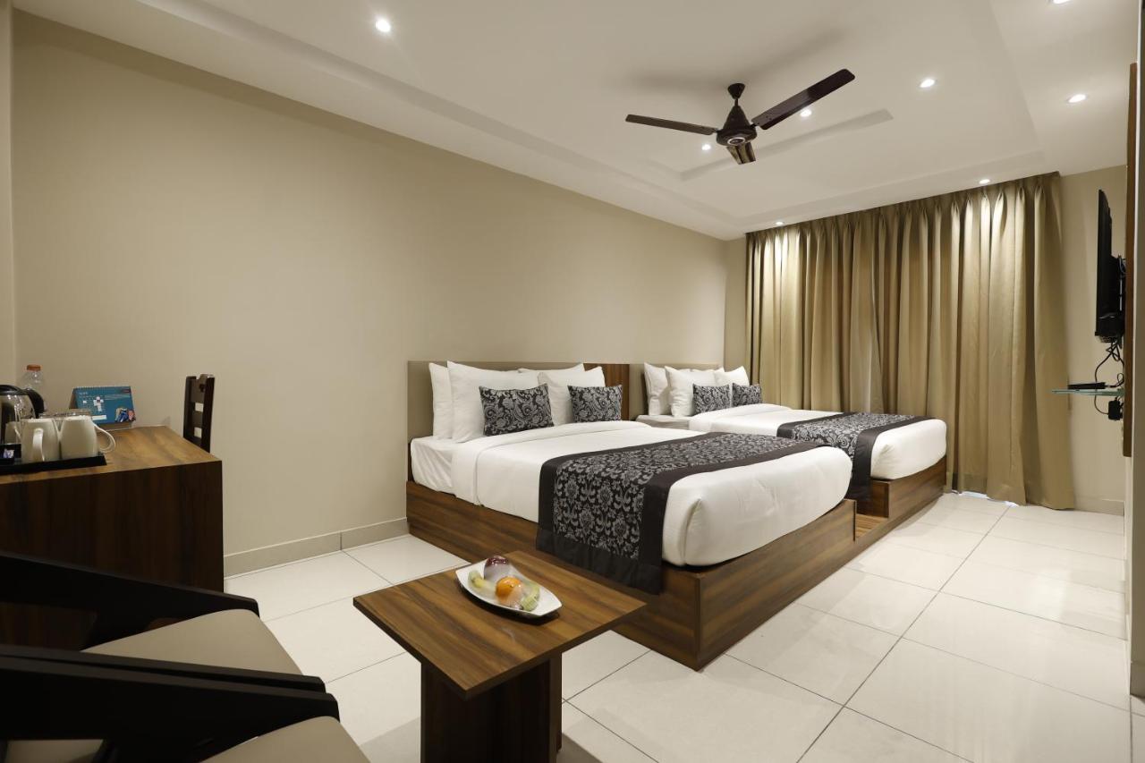 Pride Biznotel Canopus, Digha Digha  Ngoại thất bức ảnh