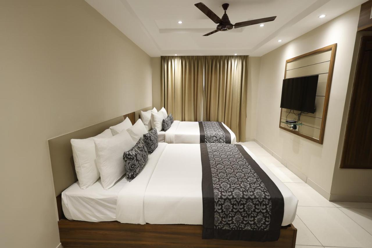 Pride Biznotel Canopus, Digha Digha  Ngoại thất bức ảnh